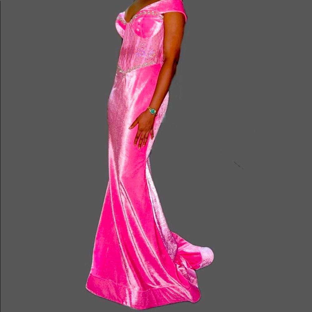 Waist 28 hip 38 burst 36-40 Pink Sequins, Velvet Prom Silver Stoned Dress